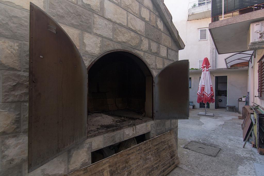 Guesthouse Josko Makarska Bagian luar foto